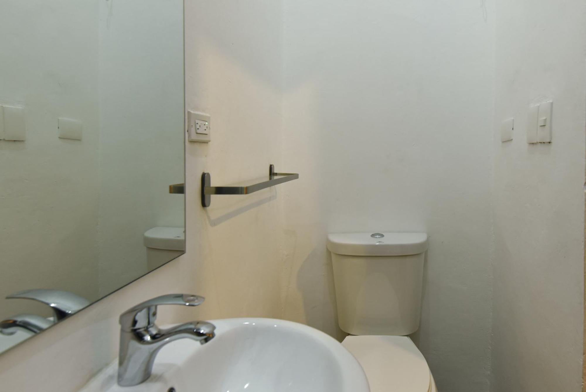 Ph 19 Guesthouse Hotel In Gazcue Santo Domingo Zimmer foto
