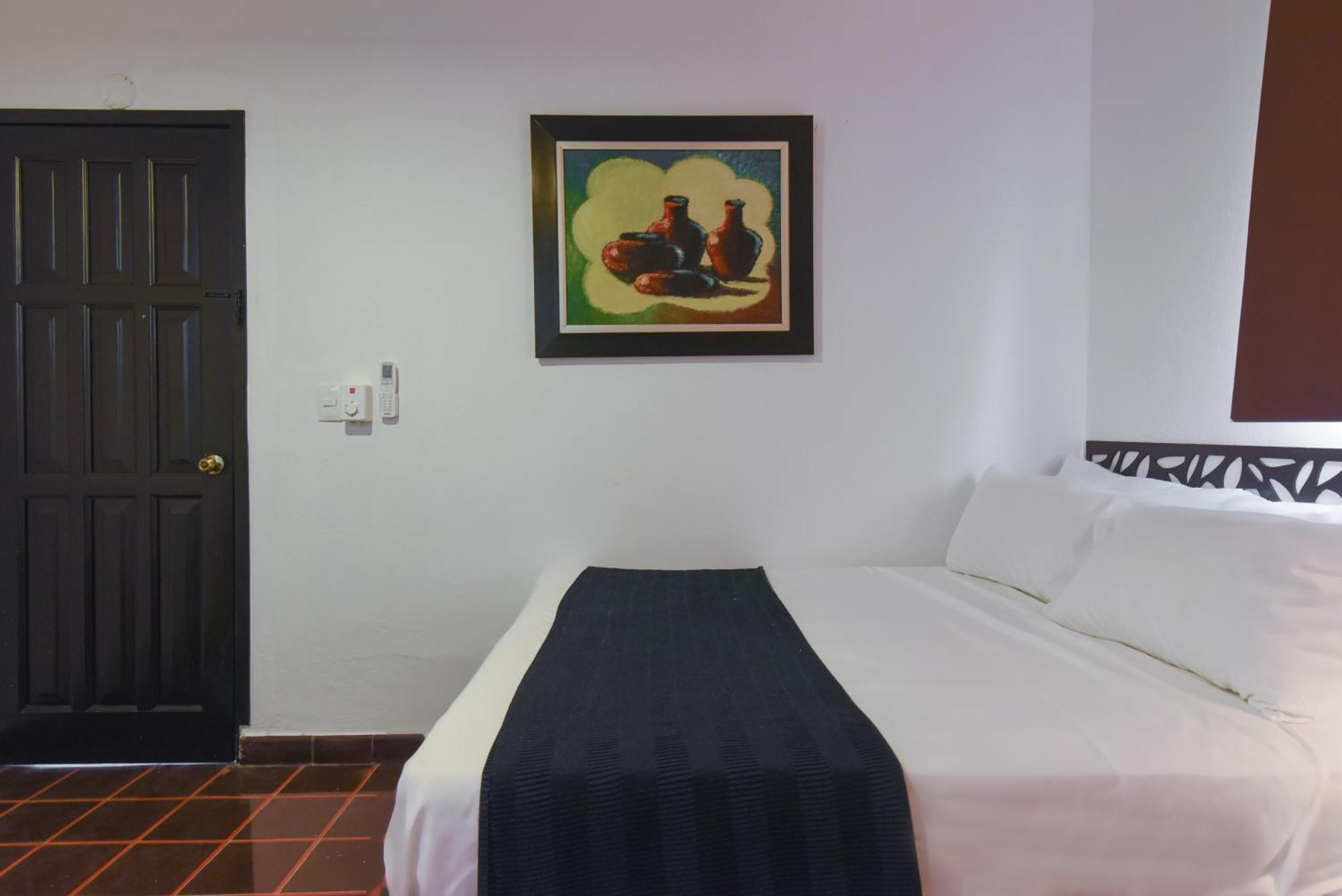 Ph 19 Guesthouse Hotel In Gazcue Santo Domingo Zimmer foto