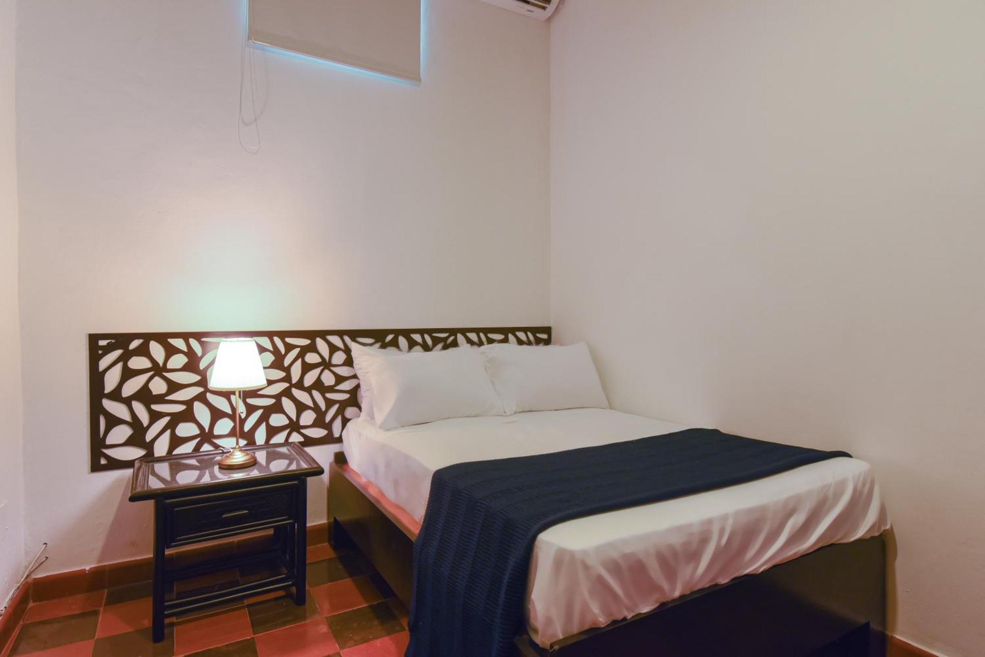 Ph 19 Guesthouse Hotel In Gazcue Santo Domingo Zimmer foto